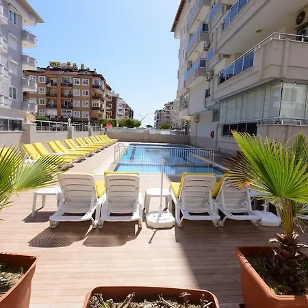 Beautiful Apartment In Oba Star Complex